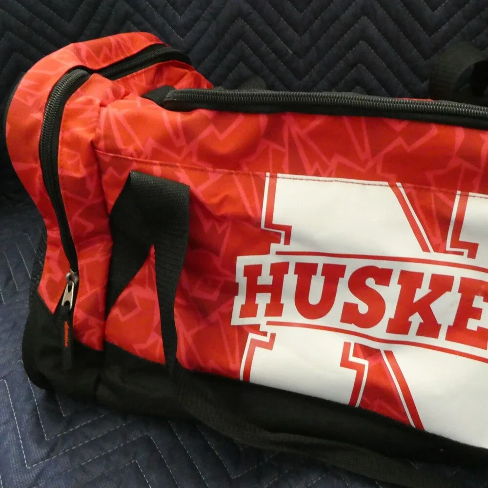 Nebraska Huskers Duffle Bag Youth Adult Boys Mens Gym Workout Bag Cornhuskers‎